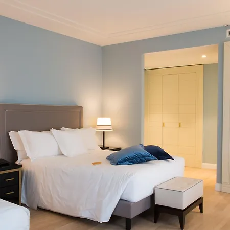 Palace Hotell 4*