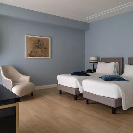 Palace 4* טורינו