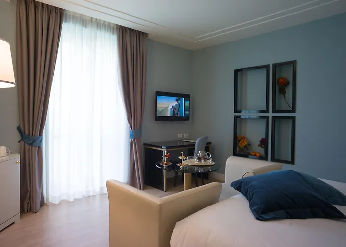 Palace 4* טורינו