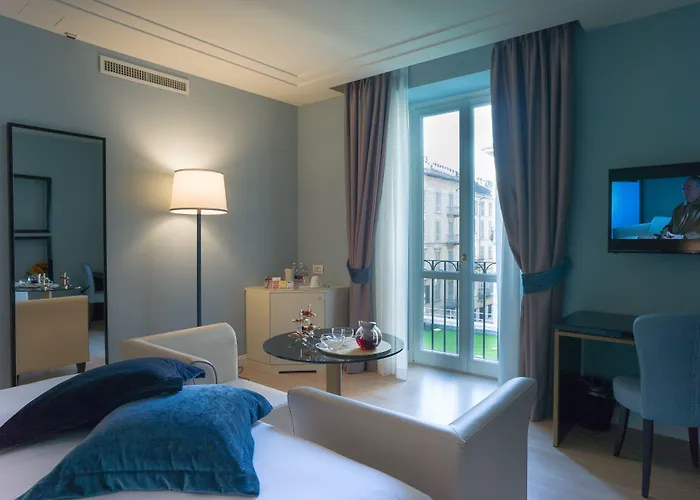 Palace 4* Turin