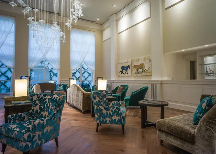 Palace Hotel 4*