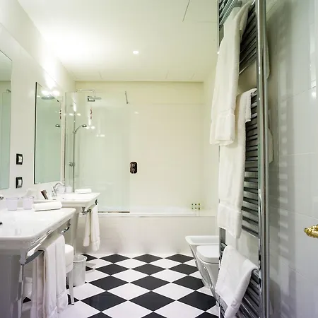 Palace 4* Turin
